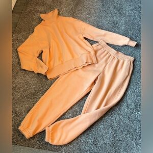 CALIA ladies peach apricot colored sweater size XS set size Small